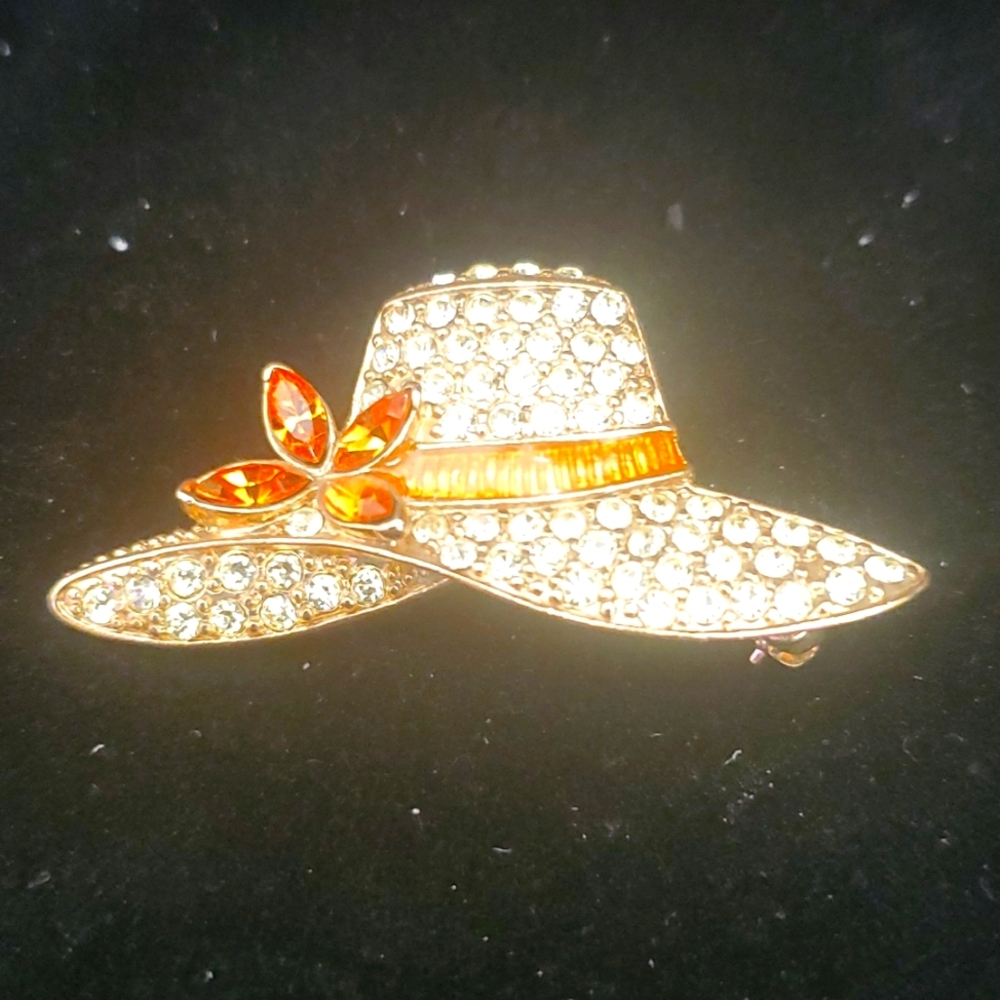 ✌🏽Vintage Monet Hat Brooch Jl753
